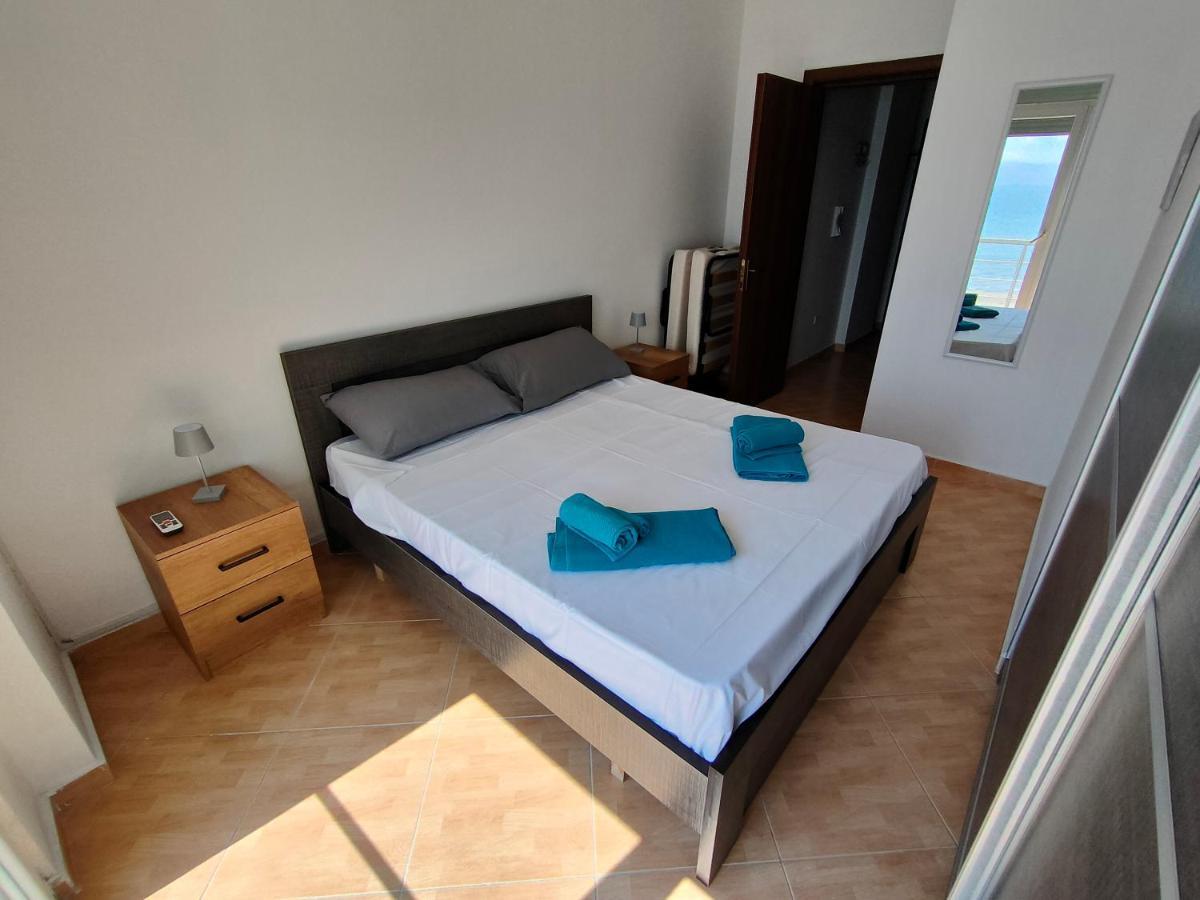 Seaview Vlora Apartment Exterior photo